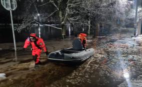 В Тосно скорая не смогла добраться до пострадавшего из-за высокого уровня воды