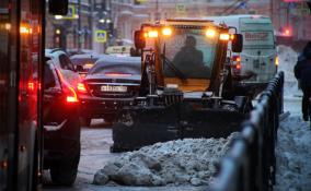 Апрель в Петербурге начнется с сильных снегопадов