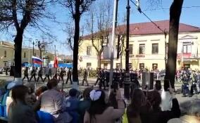 Торжественное прохождение войск Гатчинского гарнизона началось в столице Ленобласти