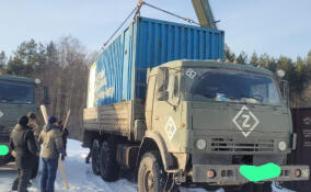 Ко Дню защитника Отечества в зону СВО из Ленобласти отправились две мобильные бани