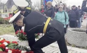 В городах Ленобласти вспоминают жертв чернобыльской катастрофы