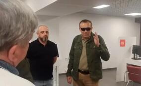 Александр Дрозденко возмущен срывом открытия МФЦ в Енакиево