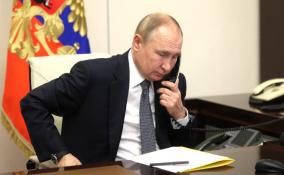 Президент Финляндии сообщил Путину о намерении вступить в блок НАТО