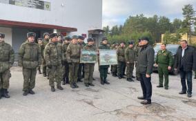 Депутат Сергей Яхнюк встретился с бойцами войск радиационной, химической и биологической защиты в Ленобласти