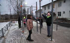 На Строительной  улице в Паше благоустроили дворовую территорию